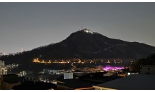 신흥사에서 본 인왕산